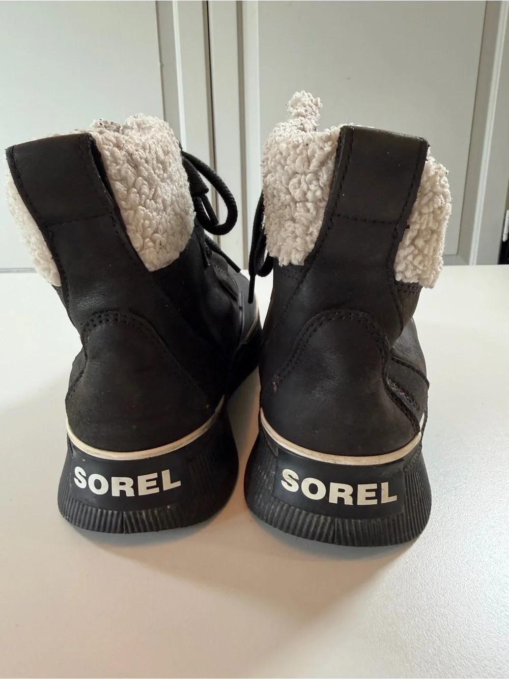 SOREL Out N About IV Chillz Waterproof Winter Boots Women’s 9 Black/Chalk